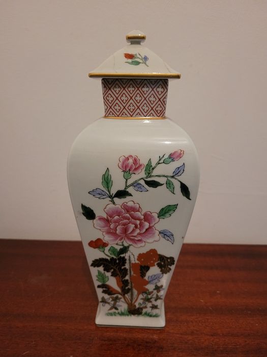 Conjunto de jarra e pote Vista Alegre “Chengtu