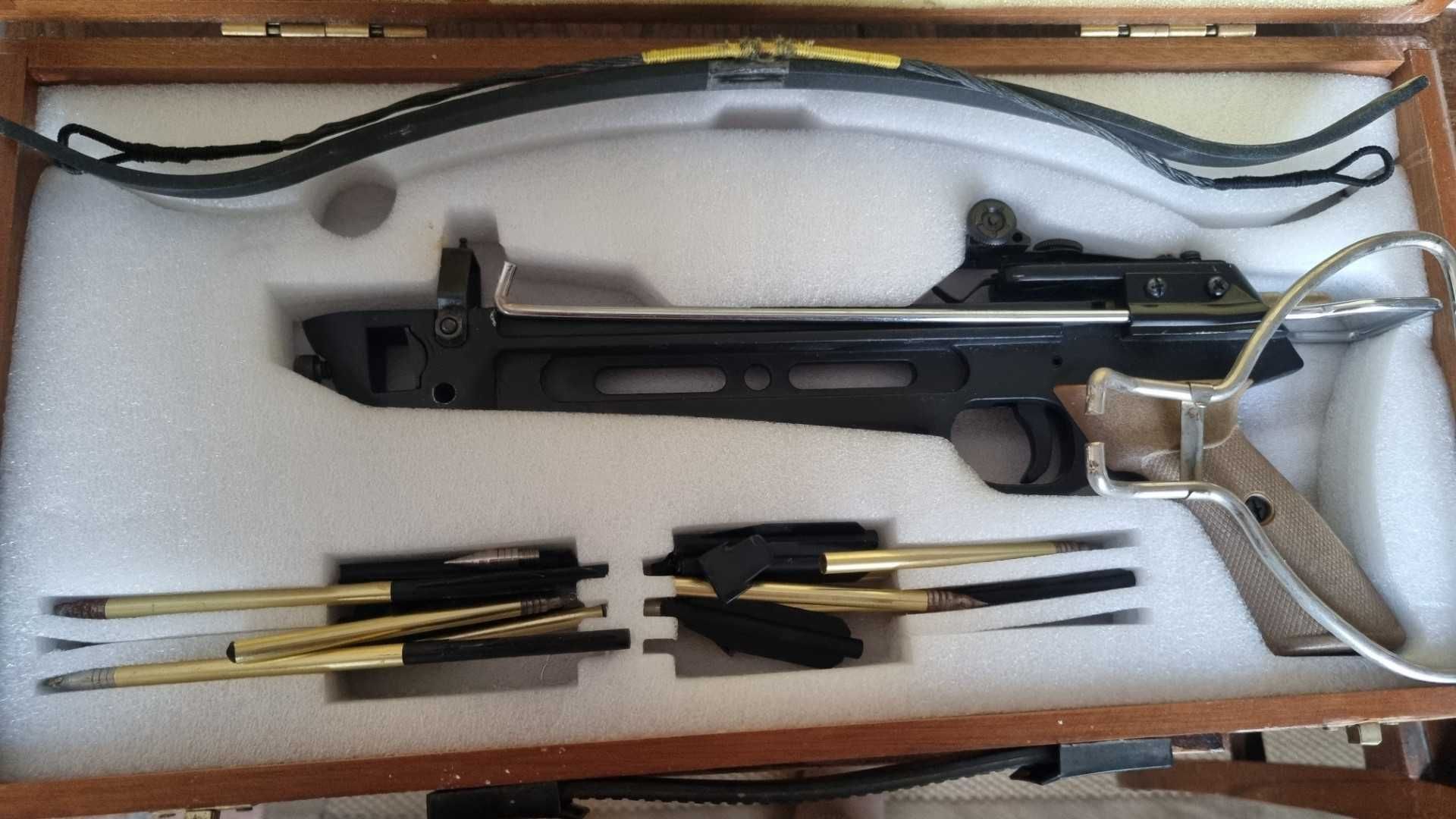 Estojo de pistola Besta pequena