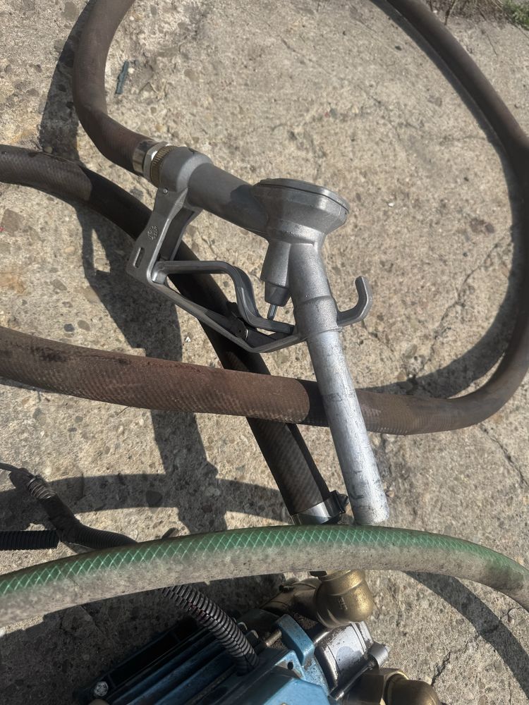 Pompa paliwa dystrybutor pistolet wąż dystrybujca