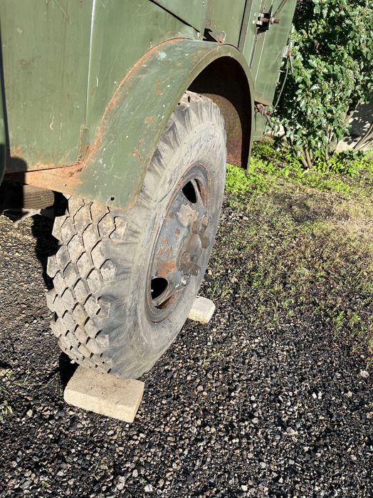 Причіп тракторний ИАПЗ 738 одноосний 1.5 тонн вантажопідйомність