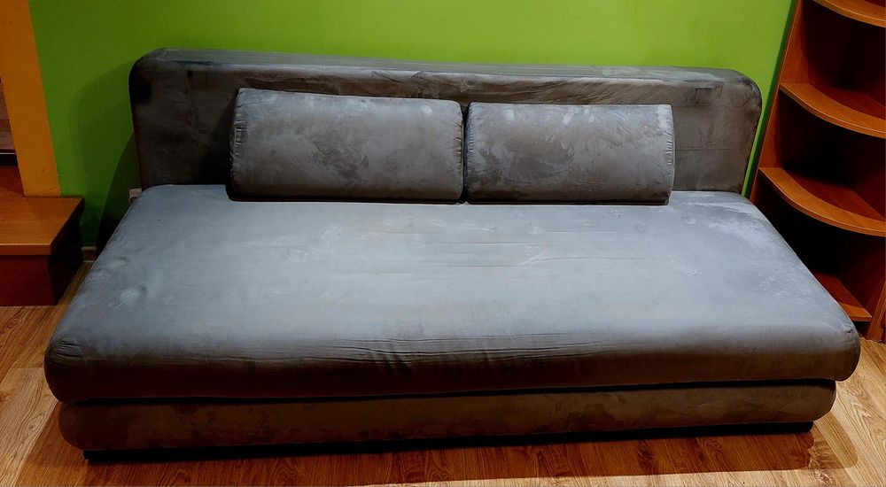 Sofa z BRW  na sprężynach