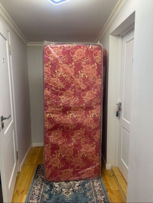 Срочно продаю новый матрас