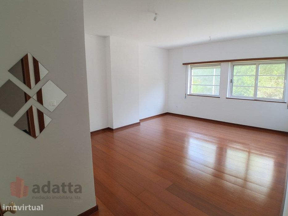 Apartamento T2 para Arrendamento, não mobilado, sem garagem. Fernão...