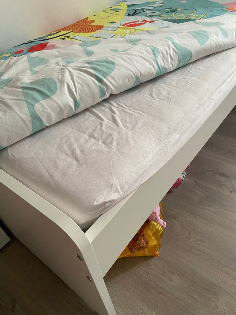 Camas individuais ikea