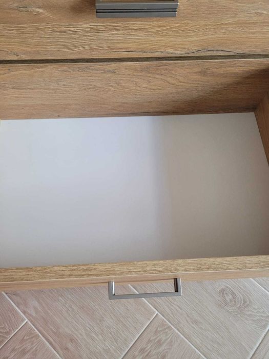 Meble marki Elior -  komoda i szafka RTV