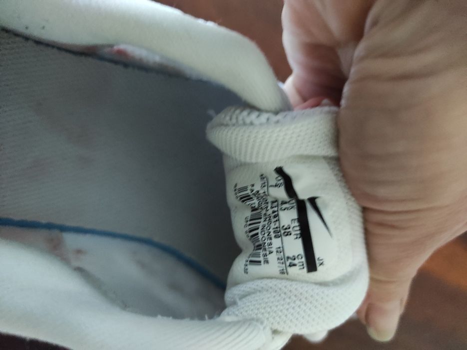 Nike кросівки білі 37 р