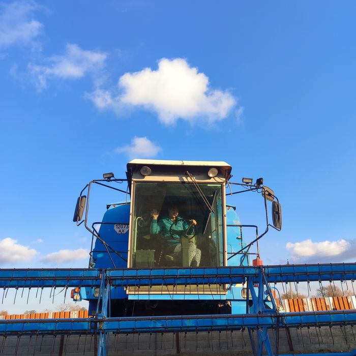 Продам комбайн Bizon!!!