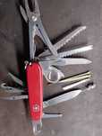 Scyzoryk Szwajcarski Multitool 33w1 Victorinox