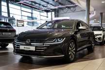Volkswagen Arteon 1.5 150 KM Dostępny od ręki Reflektory LED Easy Open/Easy Close