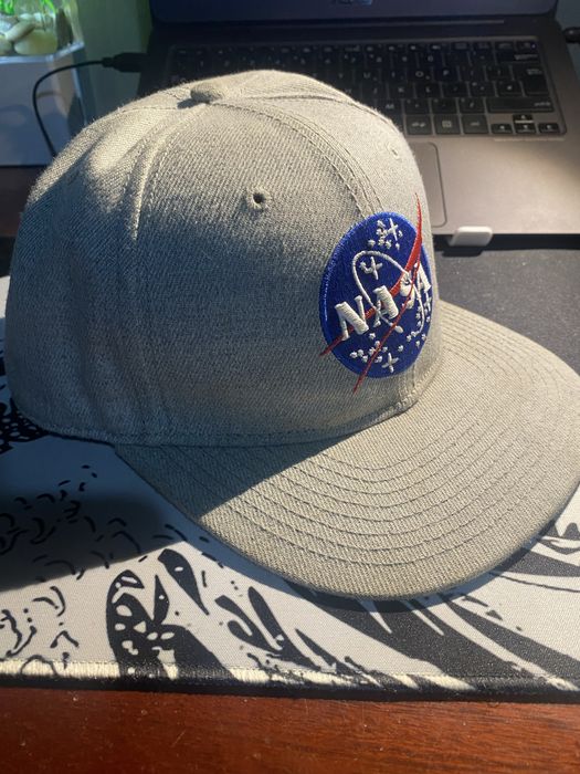 Chapeu Nasa de pala reta