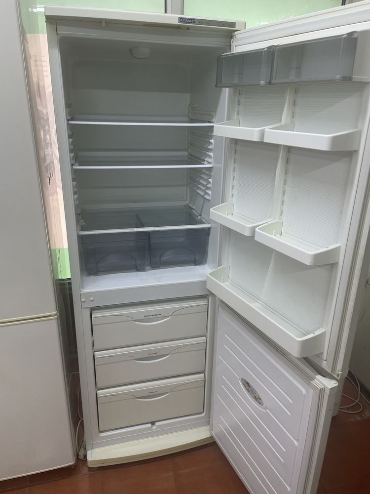 Холодильники Атлант в хорошем состоянии