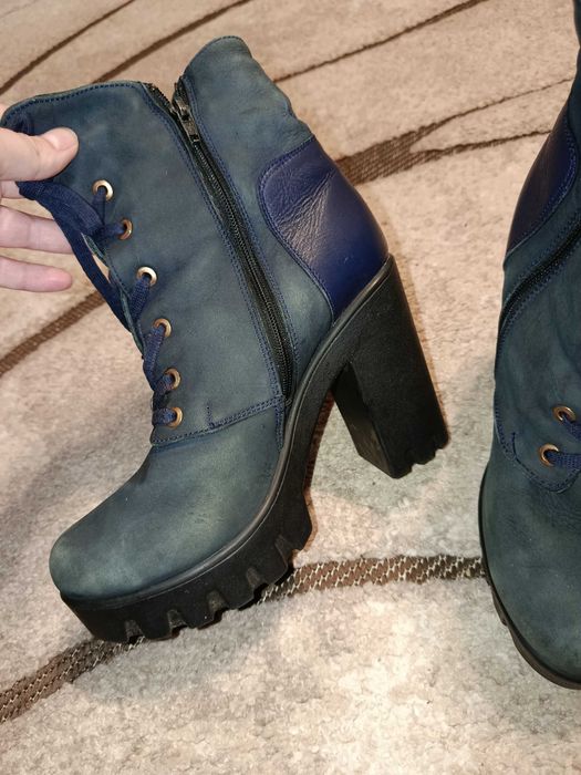 Взуття жіноче на каблуку