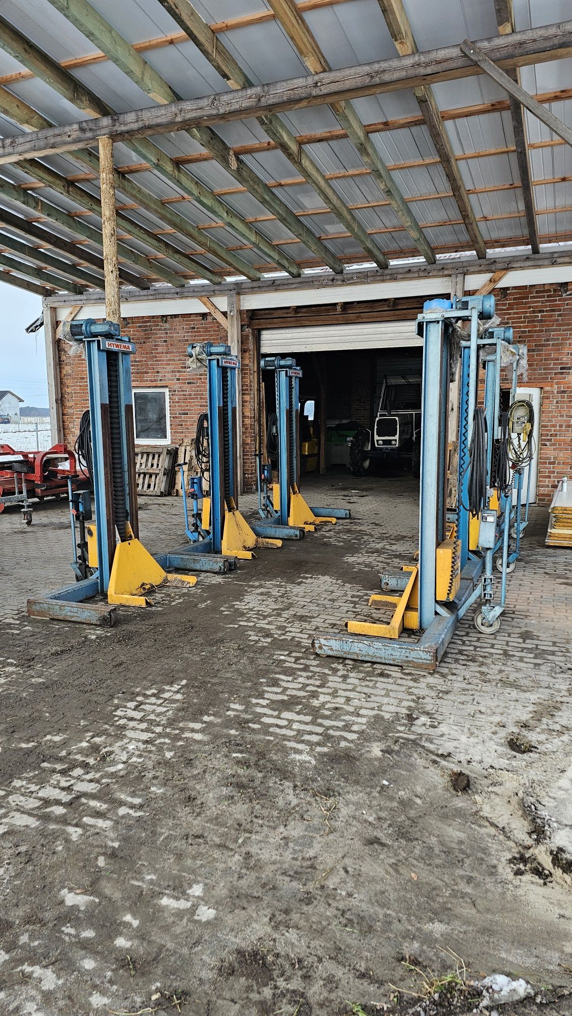 Podnośniki 30T Hywema Tir Podnośnik przemysłowe