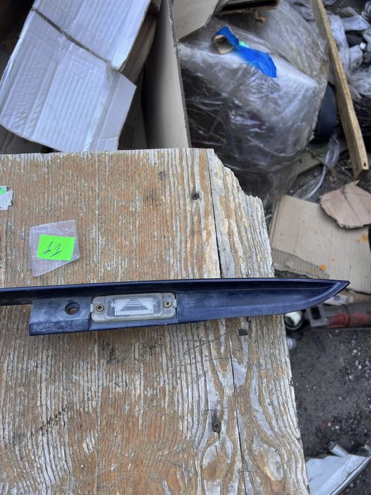 Молдинг накладка крышки багажника подсветка Mercedes ML 163 мерседес