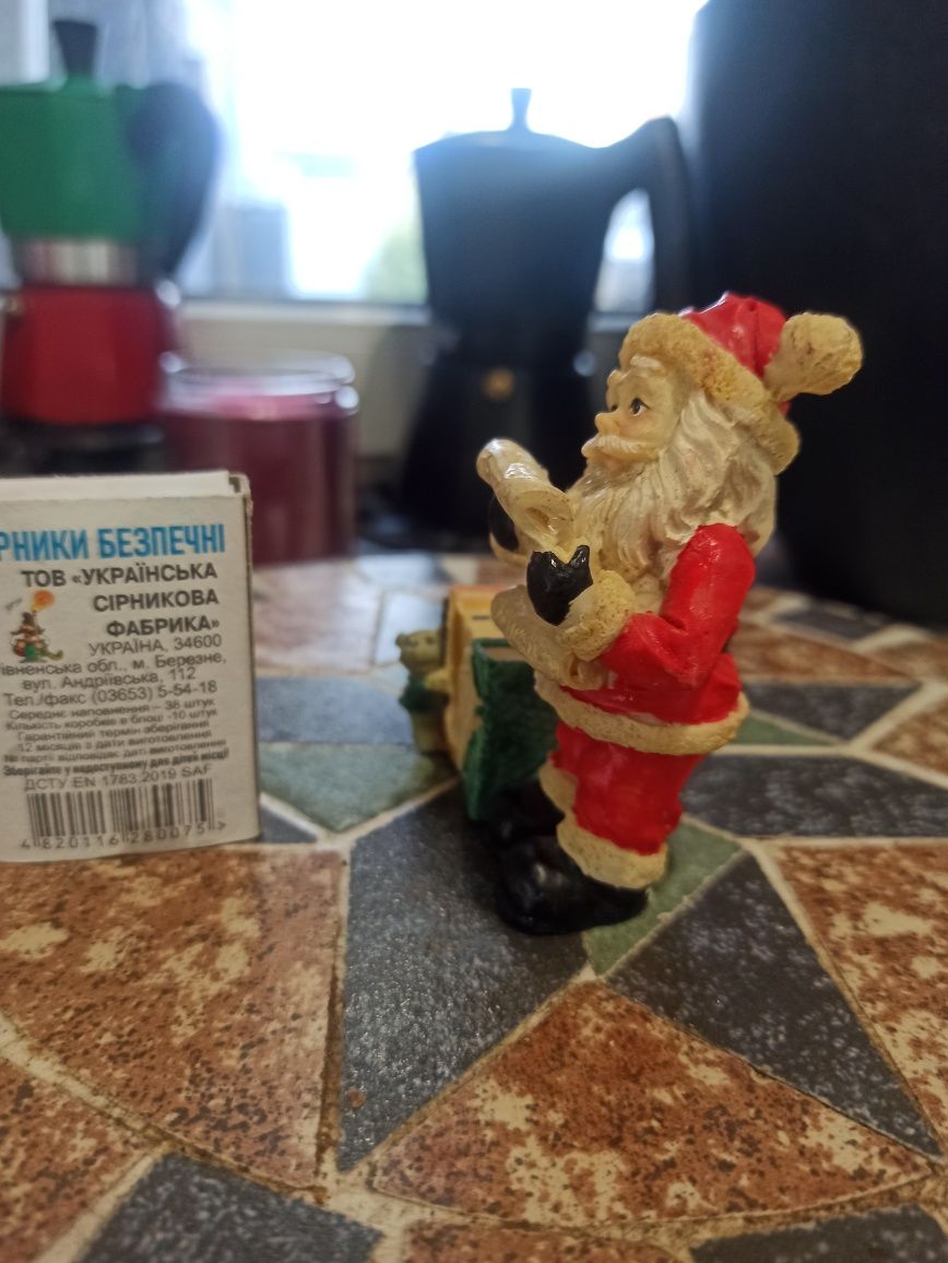 Подсвечник Дед Мороз,свічник Санта на Різдво статуетка