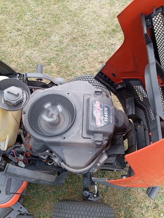 Kosiarka Traktorek Husqvarna CTH224T