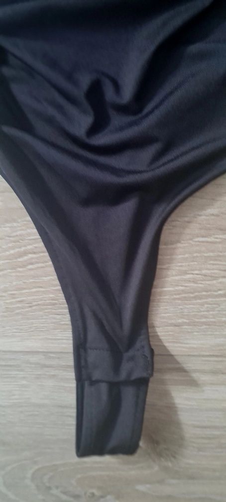 Drapowane body H&M