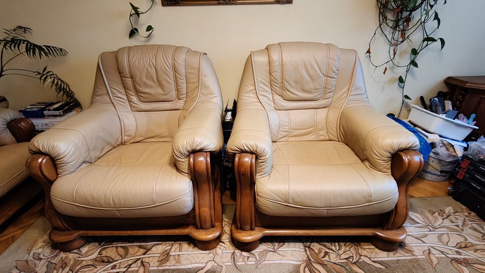 Sofa rozkładana skórzana i dwa fotele
