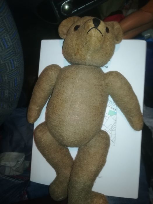 Stary vuntage pluszowy miś z przywieziony z NRD