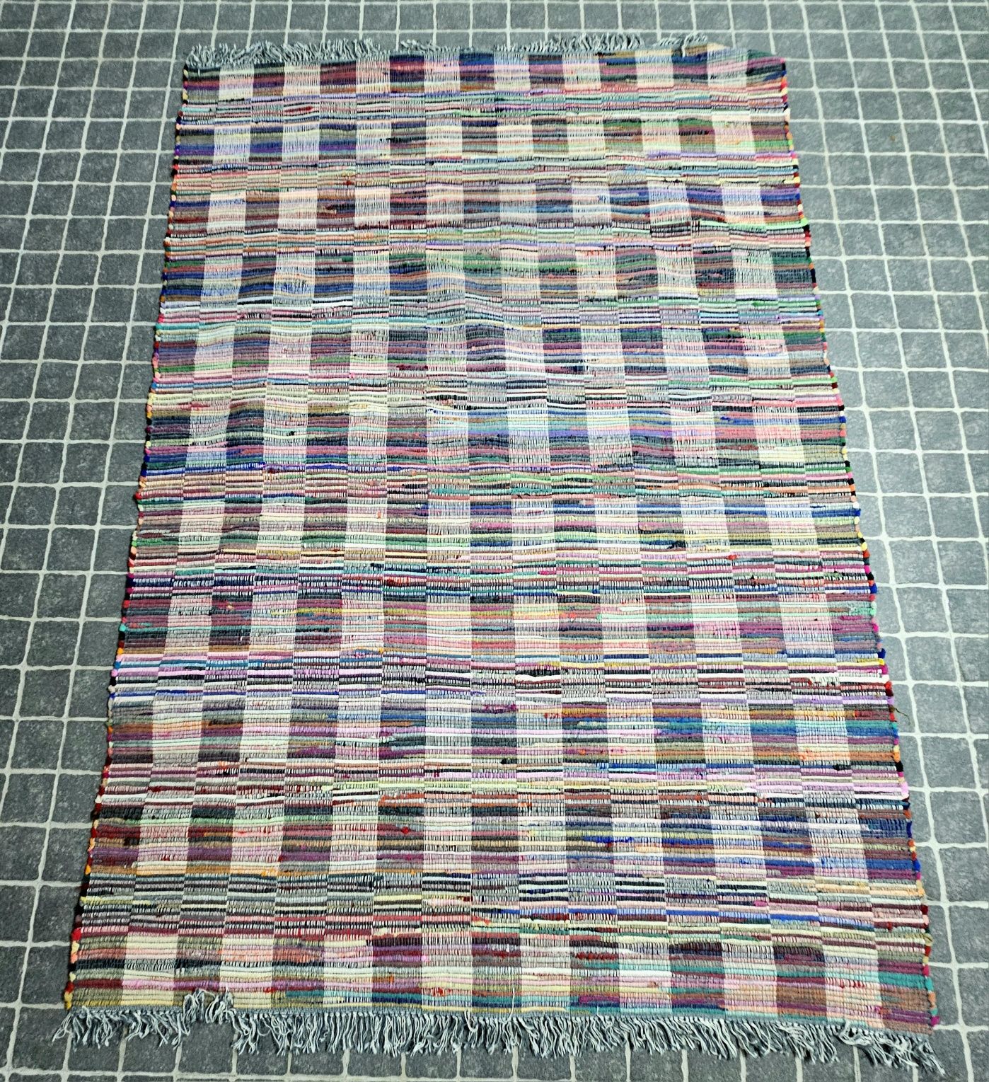 Tapete multicolor Tam.: 170 x 240 cm