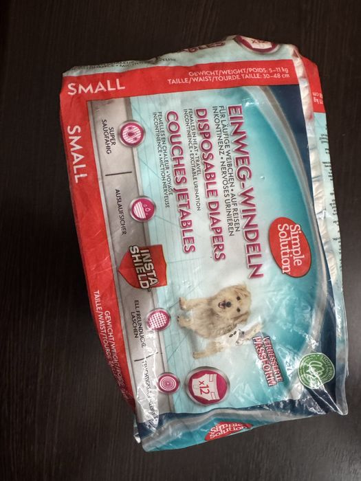 Памперси для собак розмір с ( 5-11кг) 12 шт