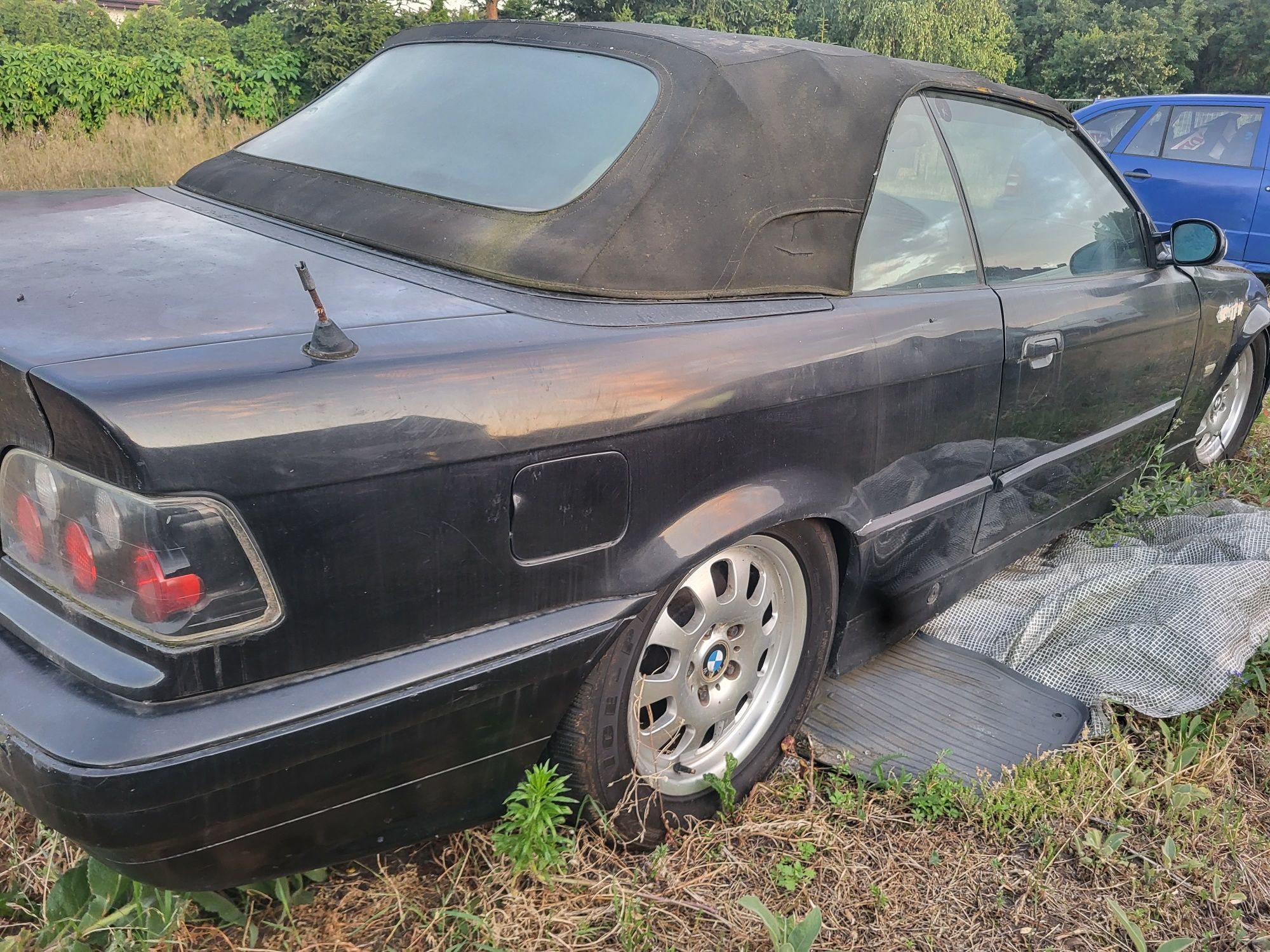 Bmwe36cabrio2,8 hardtop beż rdzy