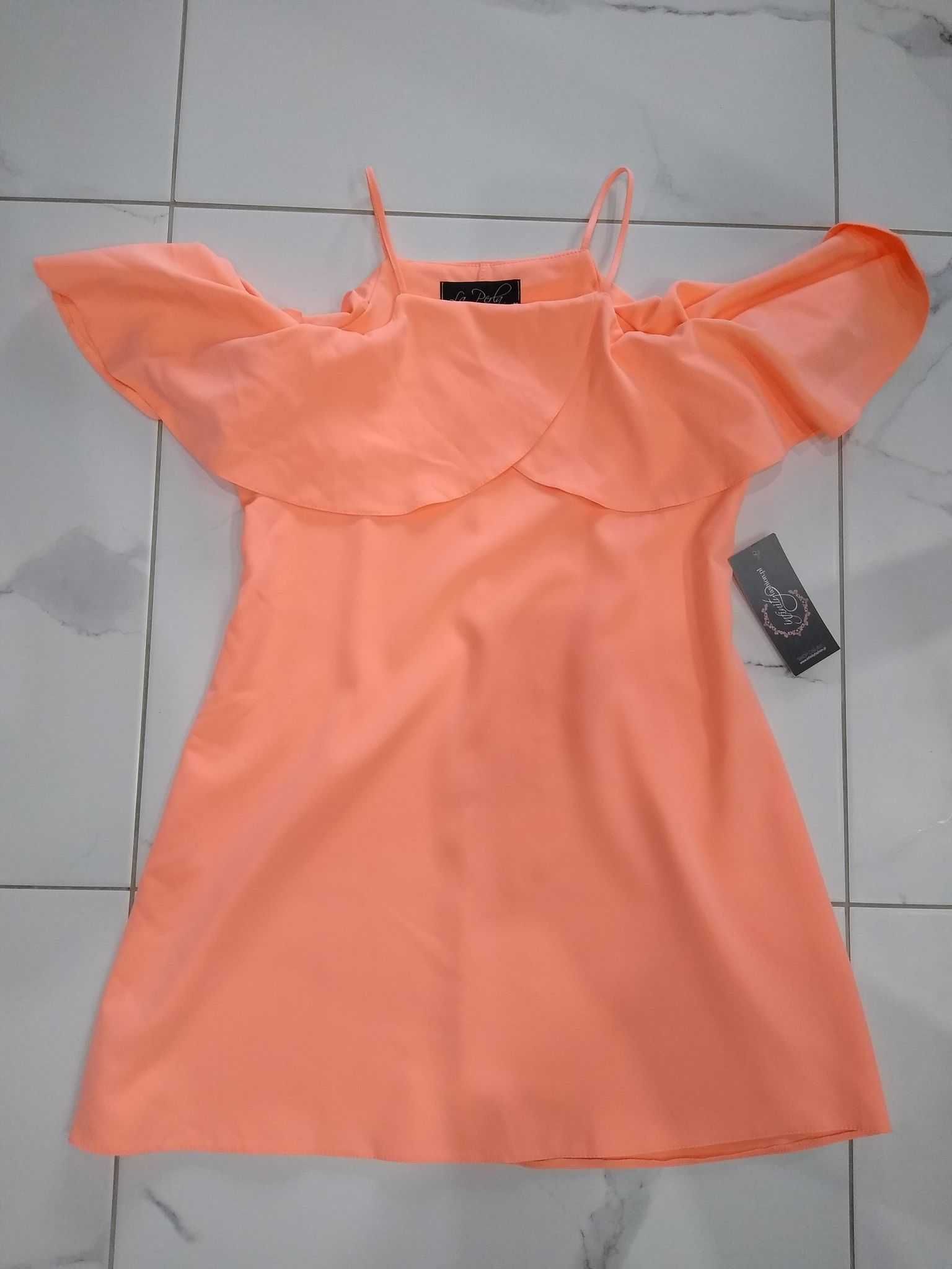Nowa sukienka w kolorze łososia r 38