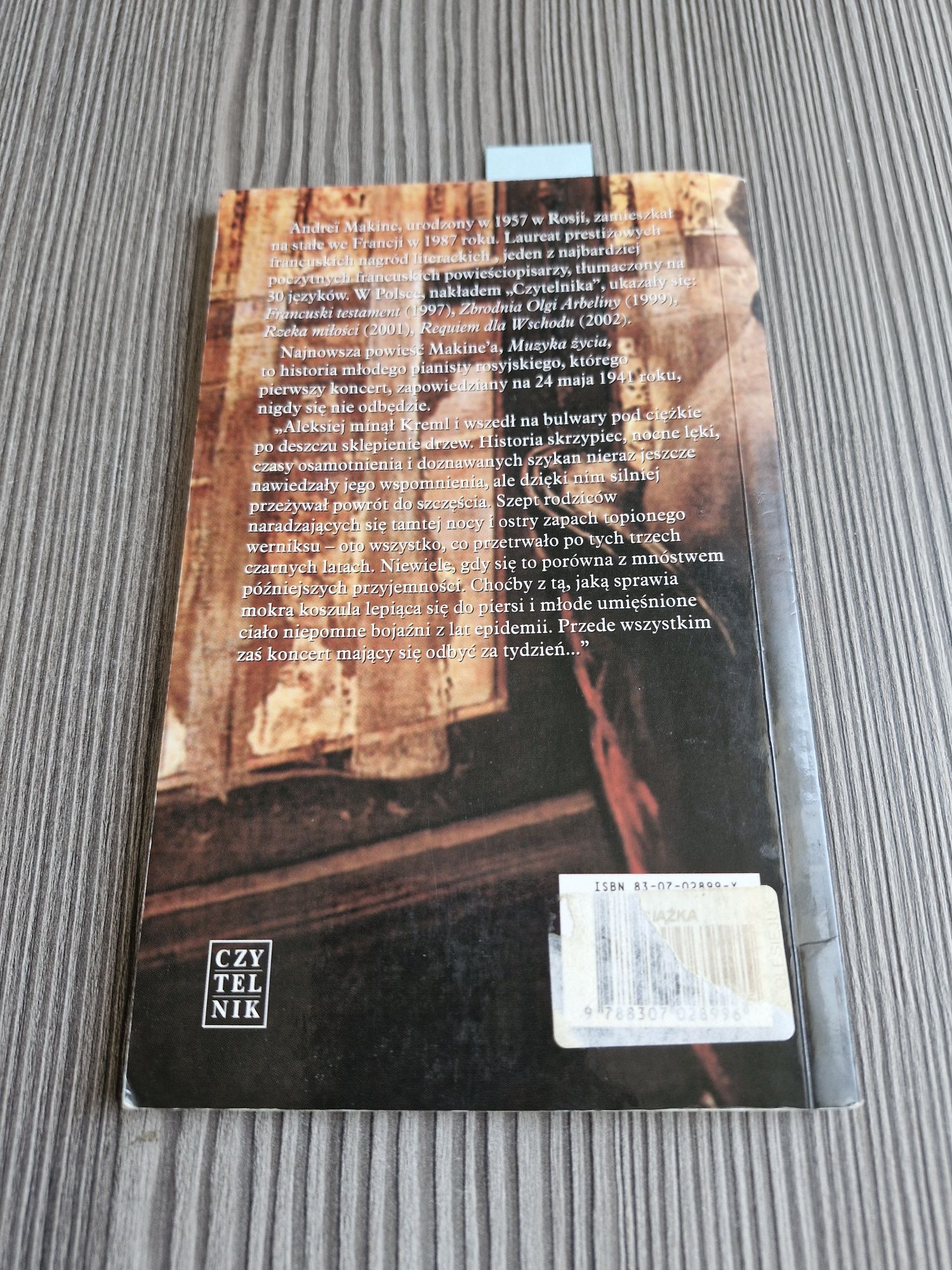 8106. "Muzyka życia" Andrei Makine