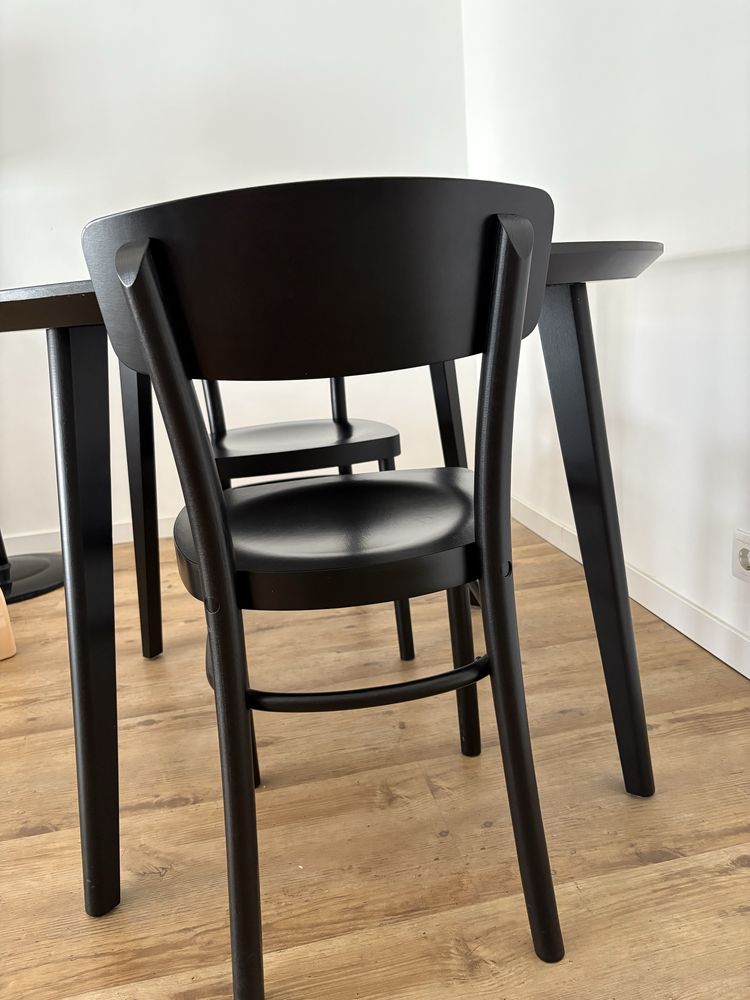 Mesa redonda refeição c/ 2 cadeiras - IKEA