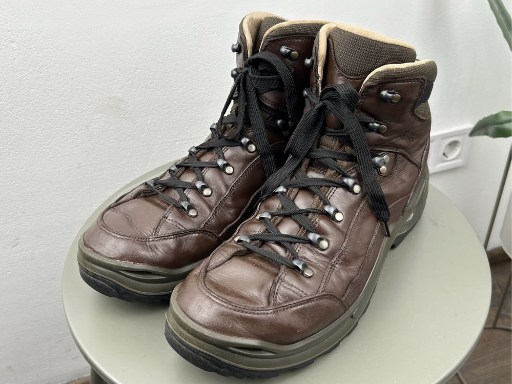 Оригінал! Зимові ботінки шкіряні Lowa Renegade Vibram 45 розмір 02153