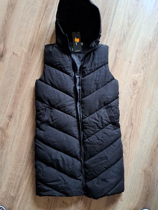 Bezrękawnik damski.