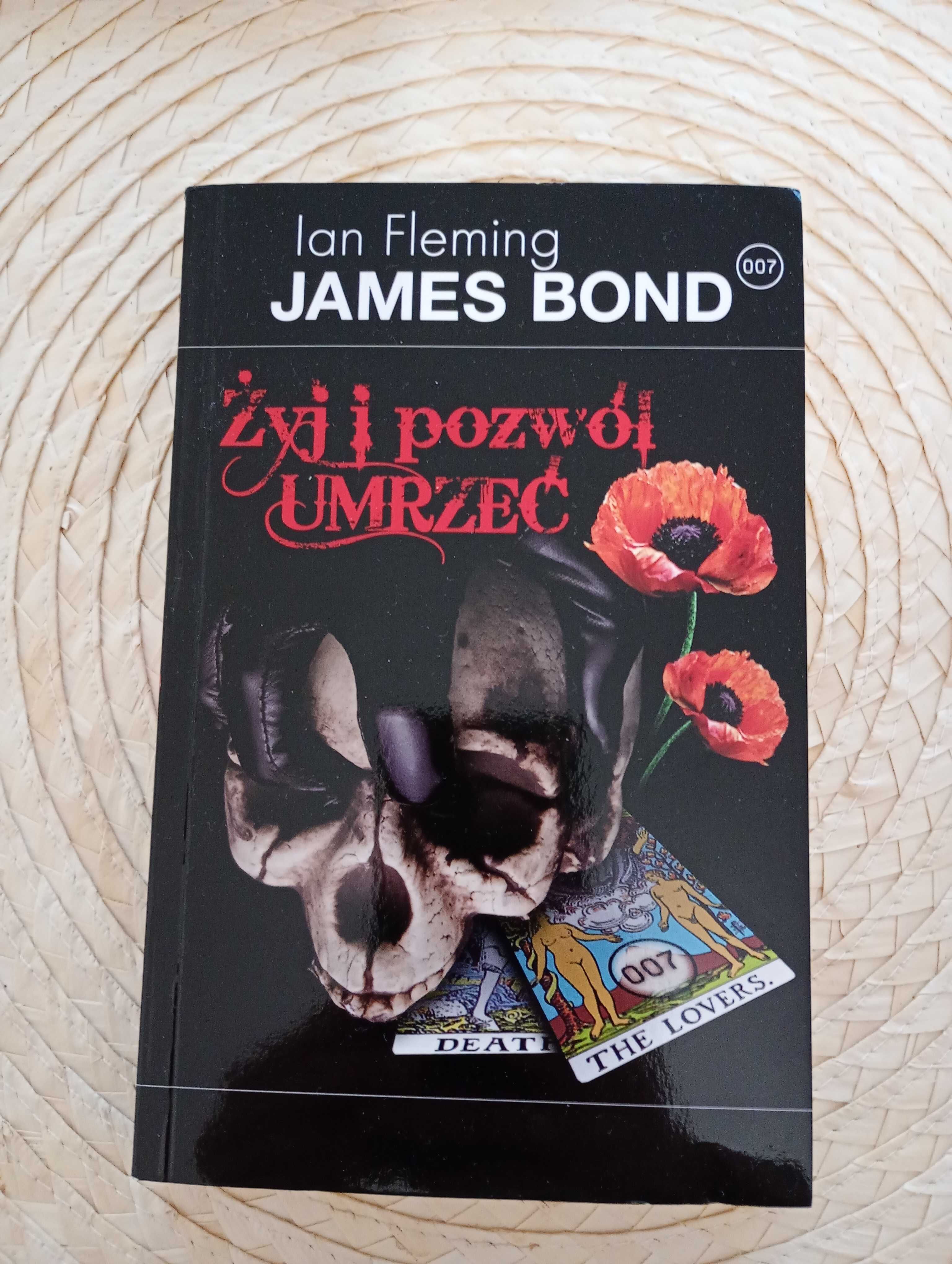 Ian Fleming James Bond Żyj i pozwól umrzeć