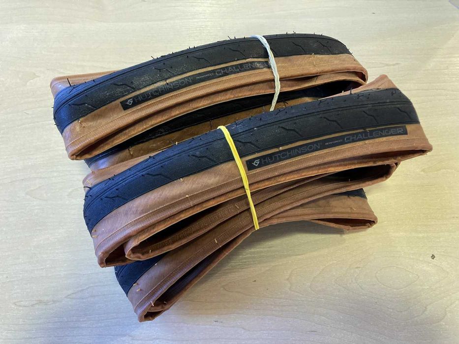 Opony Hutchinson Challenger 700x28 28/622 komplet 2szt nowe