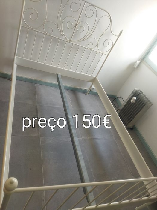 Vendo cama casal metálica como nova