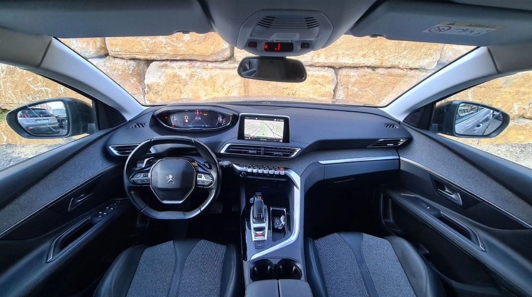 Peugeot 3008 1.5 hdi 2019