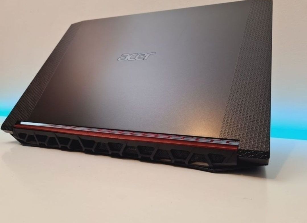 J. Nowy Laptop GAMINGOWY Acer NITRO 5 RTX2060/144 E31Hz