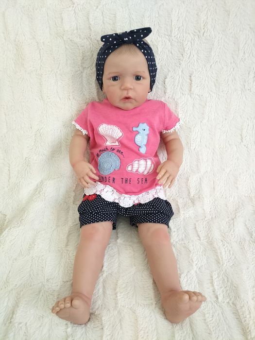 Nowa duża lalka typu Reborn