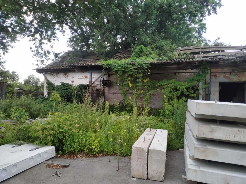 Продам виробничо-складську базу по вул.Степана Бендери 14А (Попова)