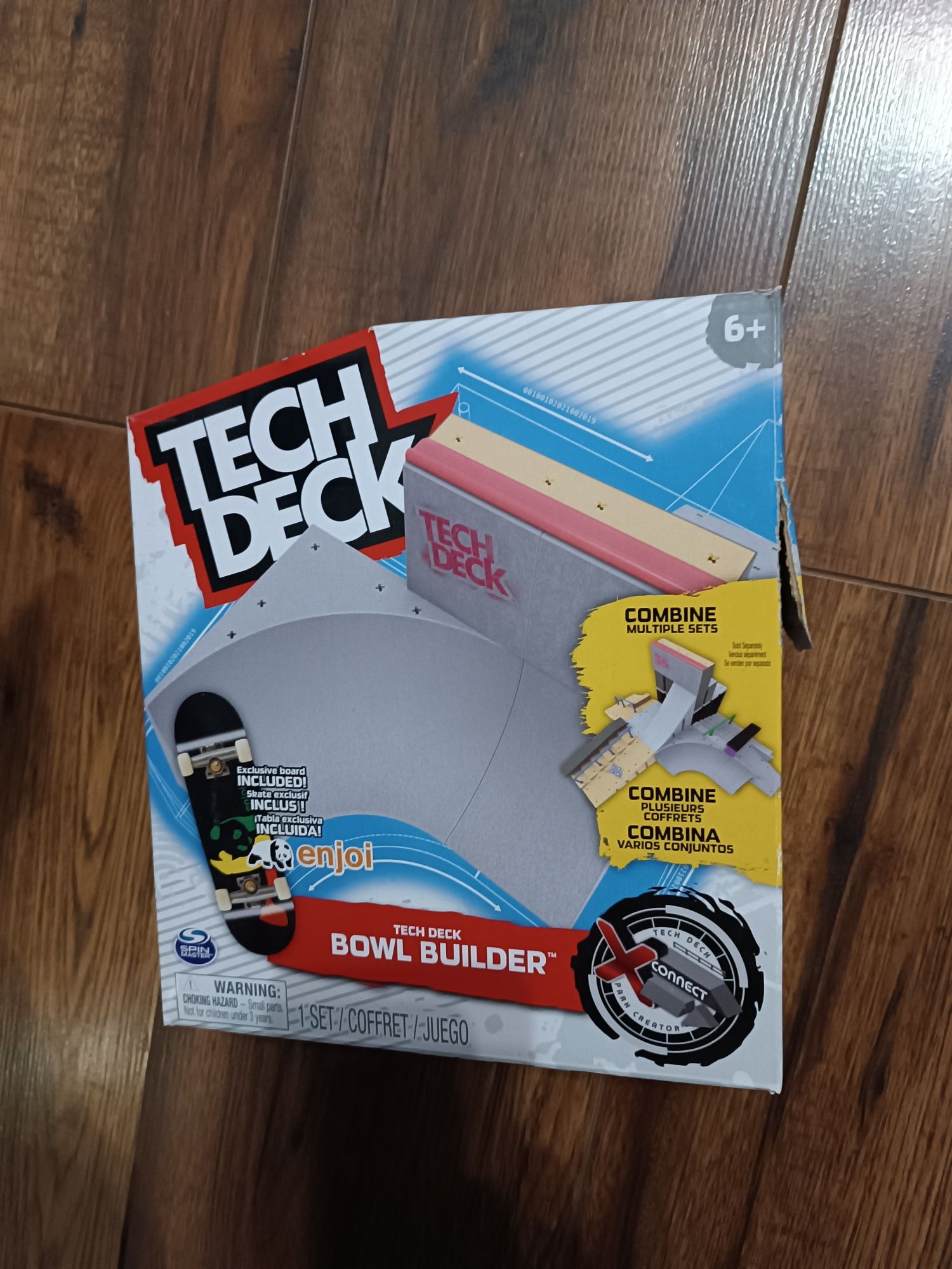 Tech Deck fingerboard zestaw rampa Bowl Builder + deskorolka