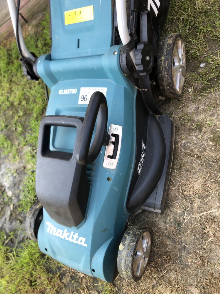 Kosiarka elektryczna Makita