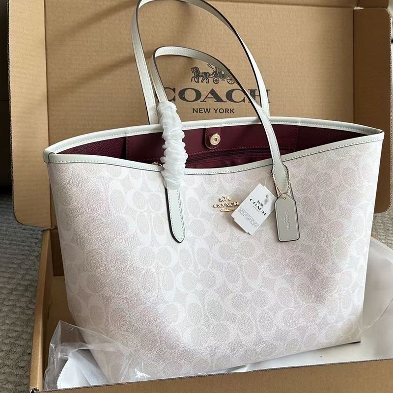 Женская сумочка Coach