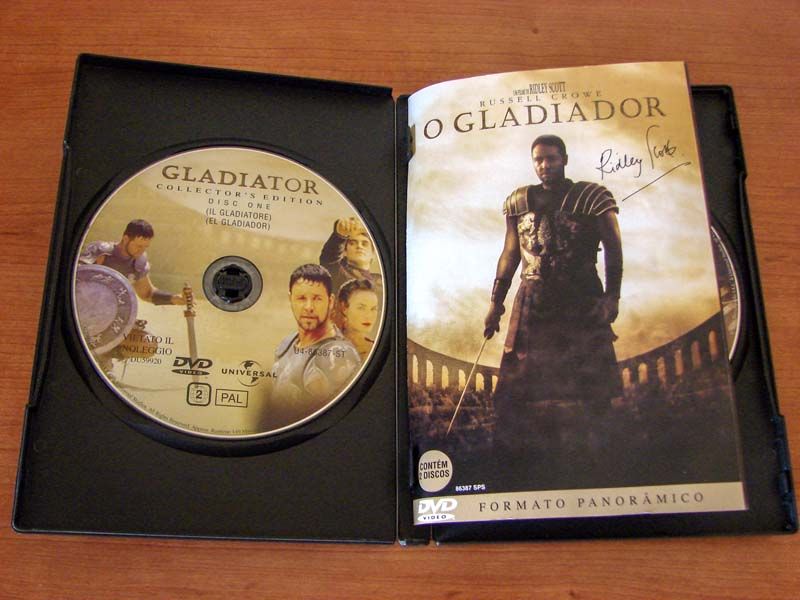 Filme (2 DVD's) de 2000 com Russell Crowe