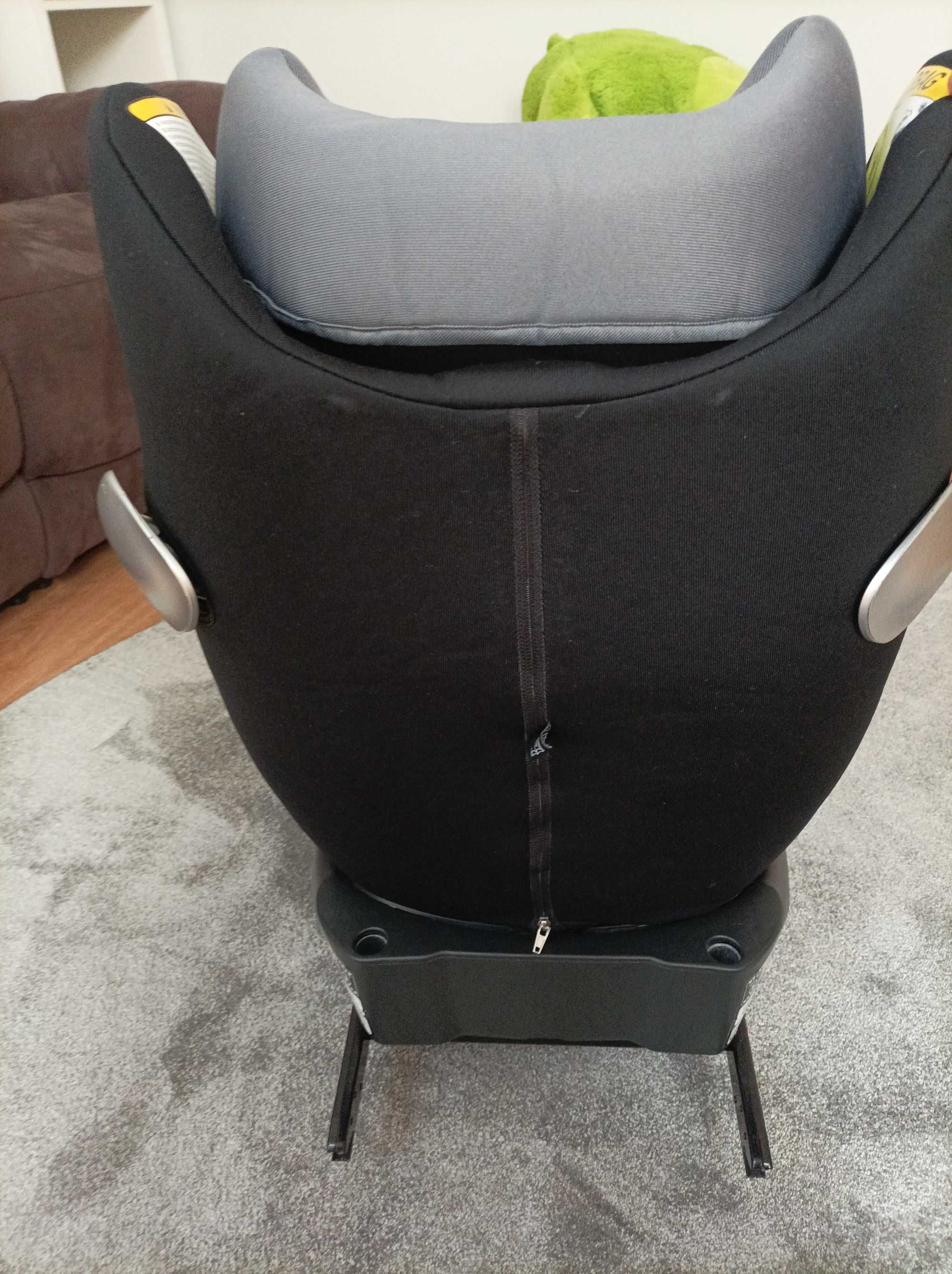 Cadeira rotativa Cybex Sirona (preta)
