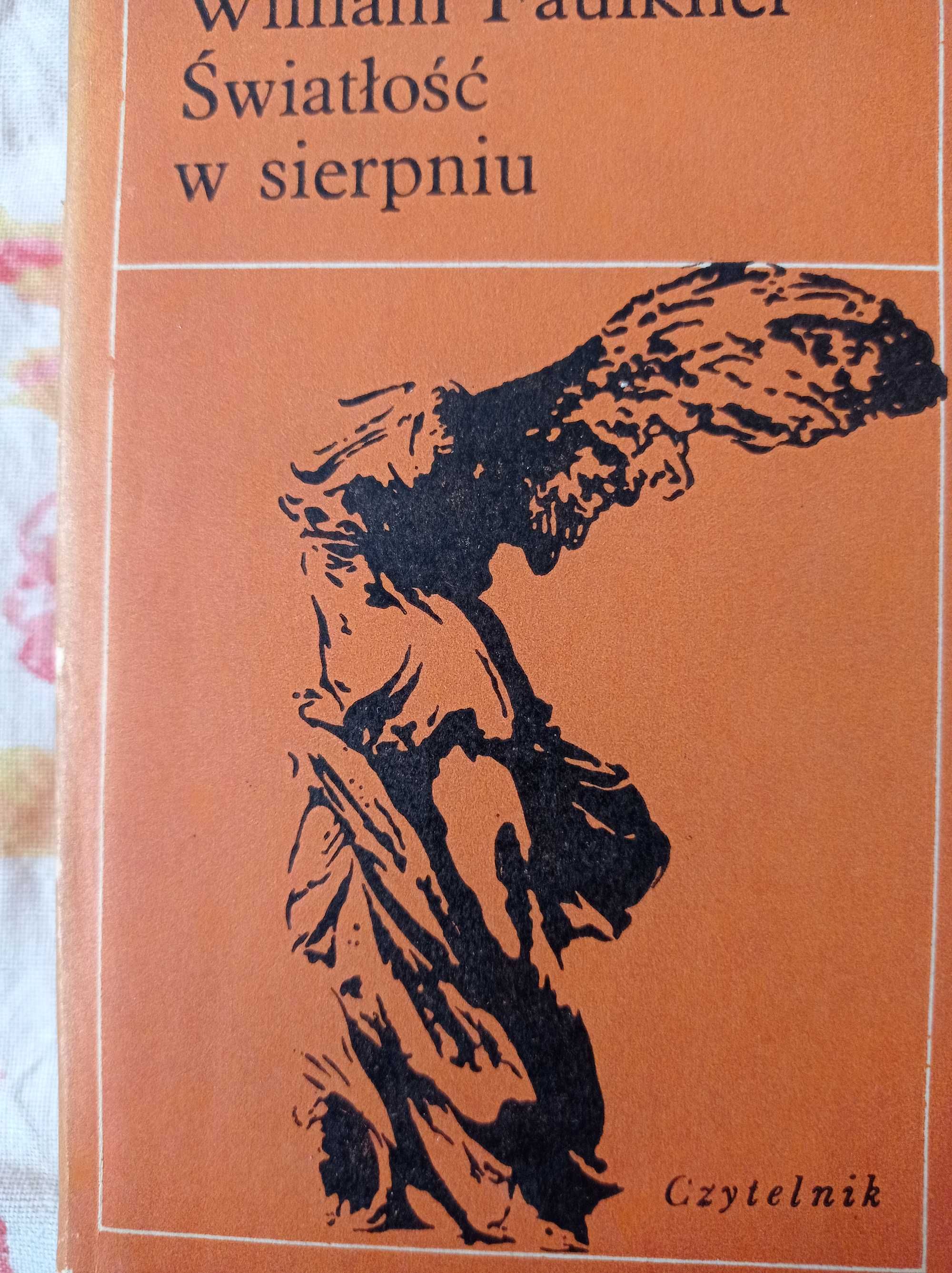 Światłość w sierpniu William Faulkner