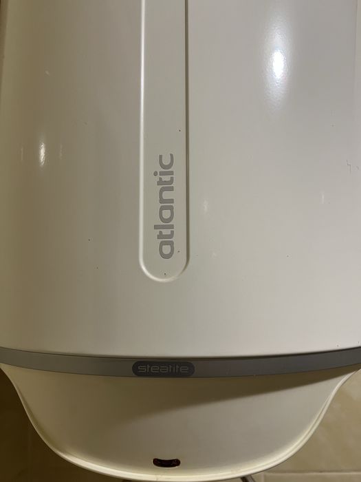 Продам бойлер atlantik в хорошому стані!