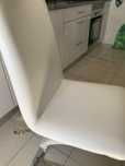 Cadeiras brancas 4x