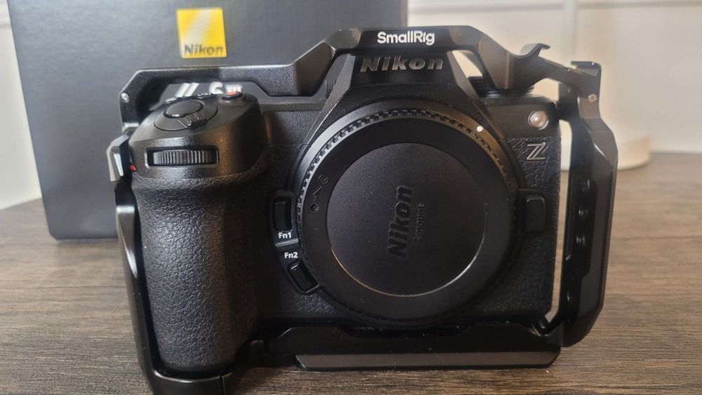 Nikon Z6III + Cage