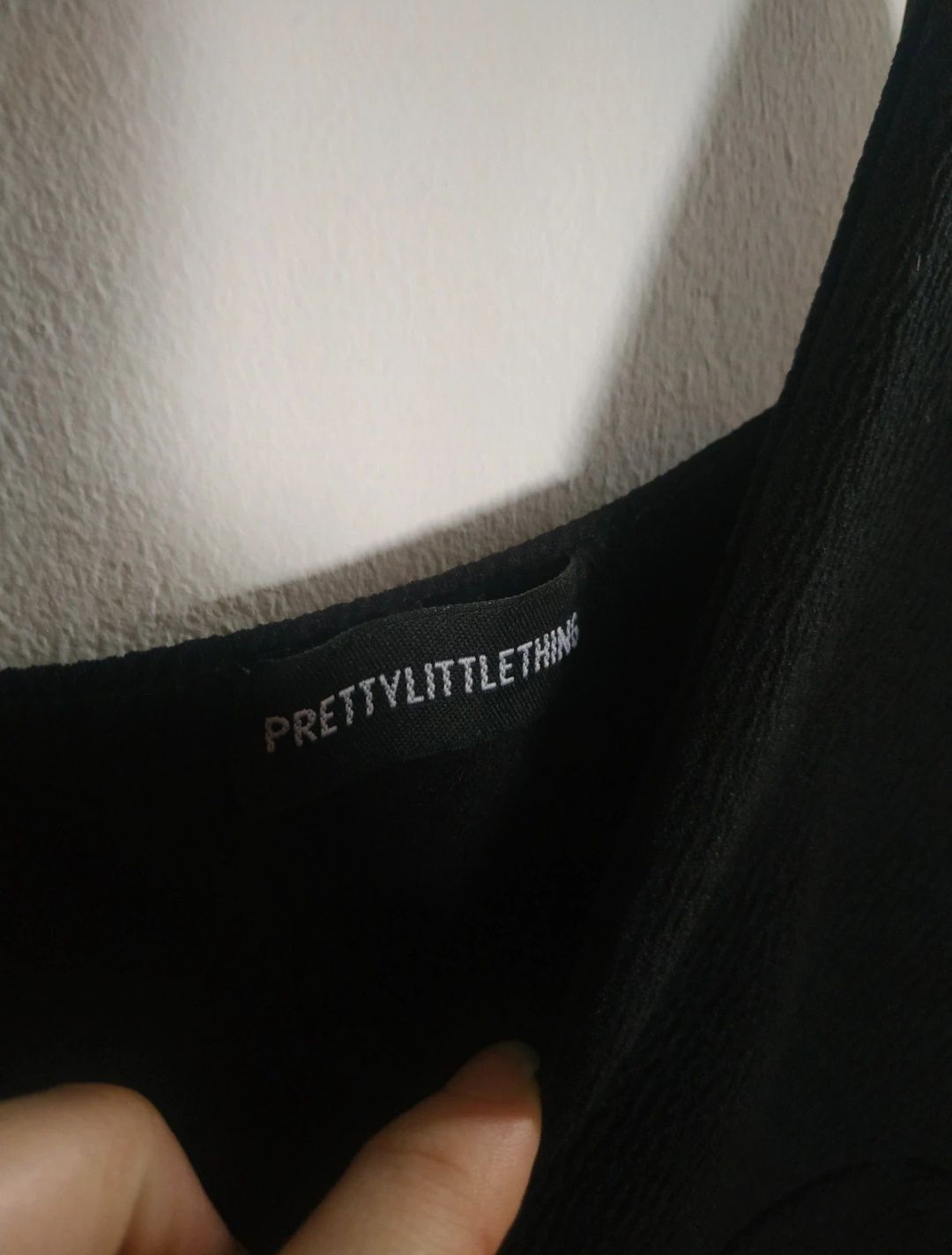 Sukienka PrettyLittleThing