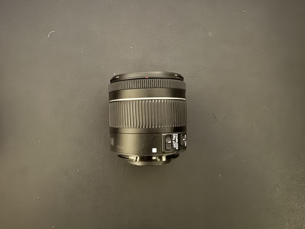 Canon EOS 250D + Objetiva + Bolsa de Acessórios Originais