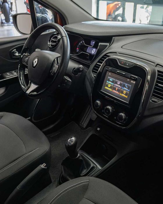 Renault Captur Limited